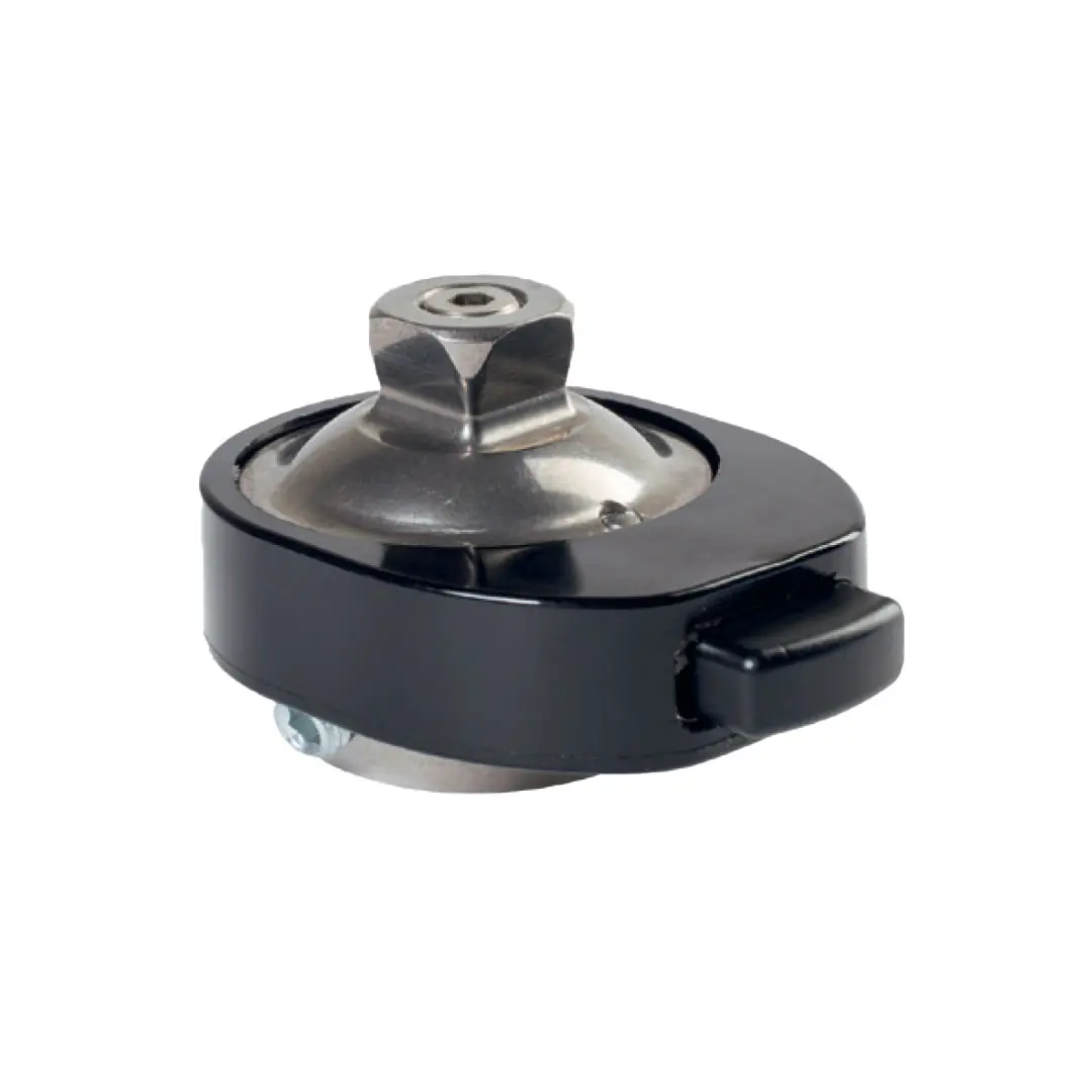 Above-knee rotation adapter 7H10